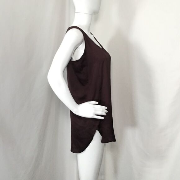 Loft Sleeveless Button Back Shell Blouse (D13) - Picture 4 of 5
